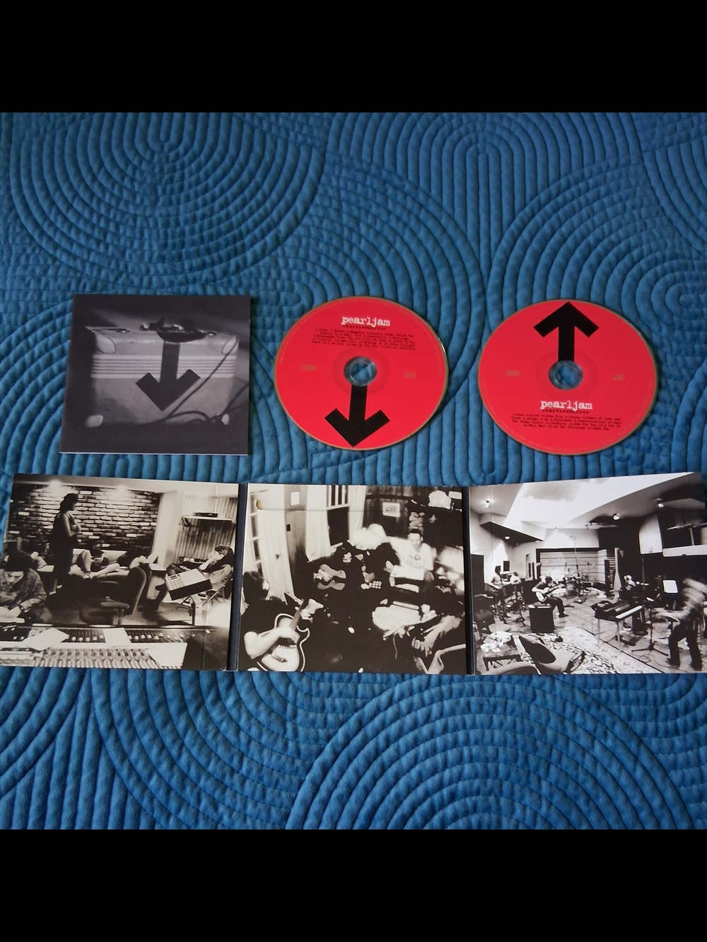 Pearl Jam "Rearviewmirror" 2 CD Set - Picture 5 of 5